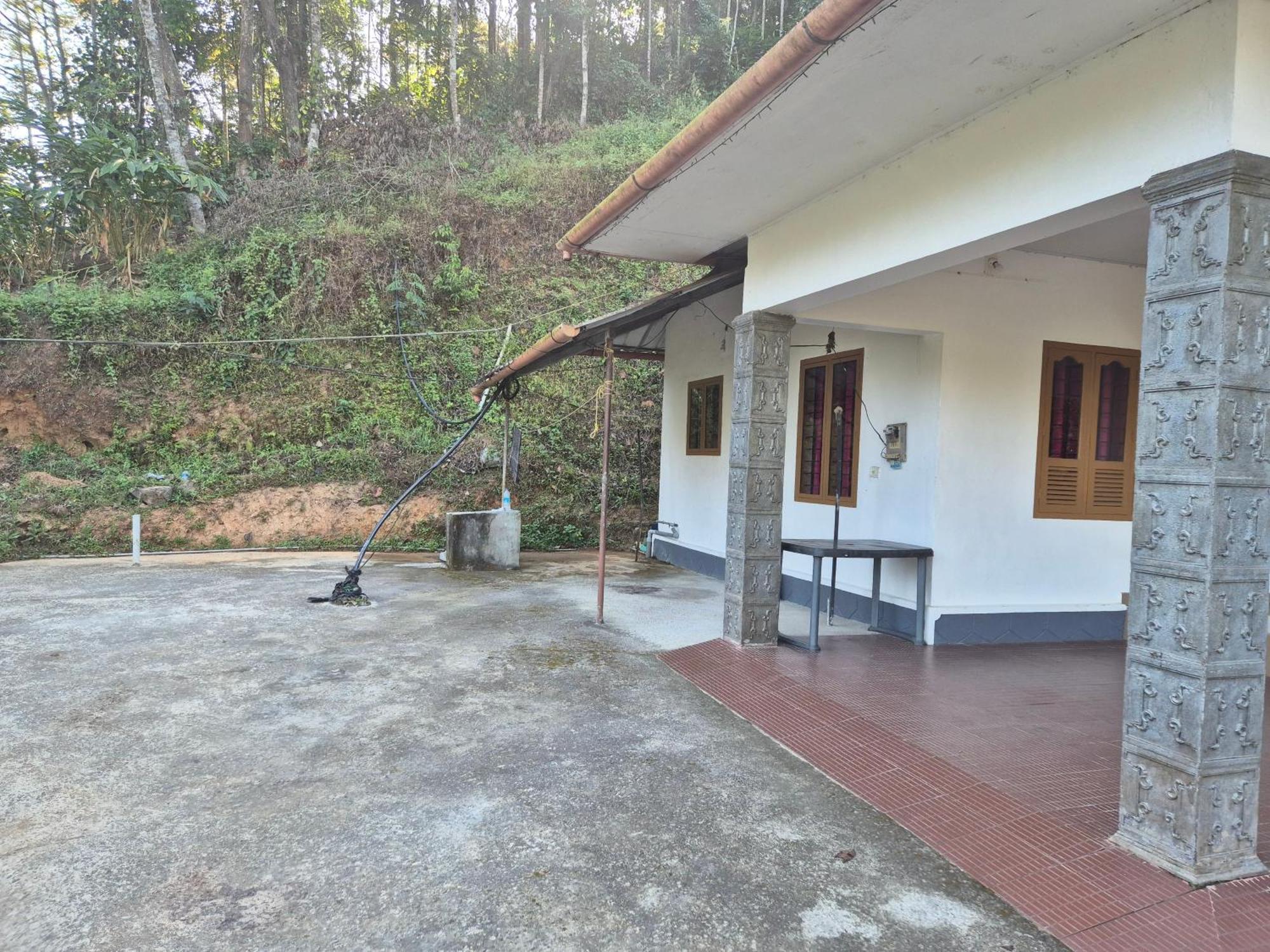 Anivilla Holiday Home Kunjithanny Anachal 外观 照片